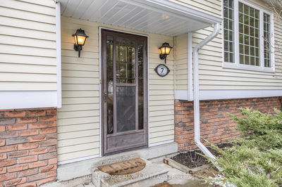 7 Princess Dr, Adjala-Tosorontio - Lisle image-0-2