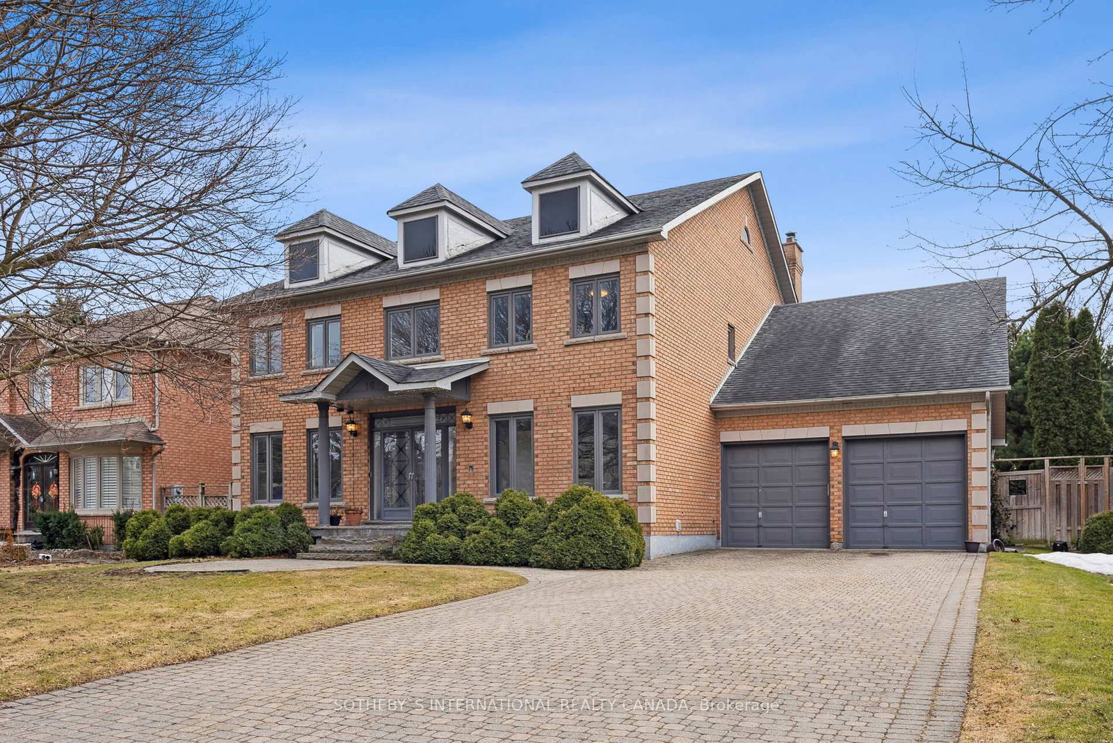 Detached House for sale at 16 Eastgate Crescent, Richmond Hill, Bayview Hill, L4B 3G5 - MLS: N12047446