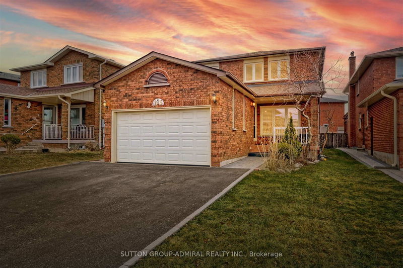 home for sale on 143 Adrianno Crescent