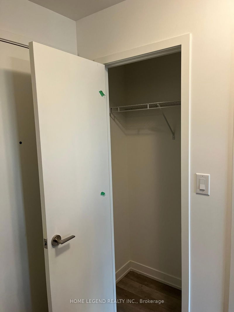 Room2