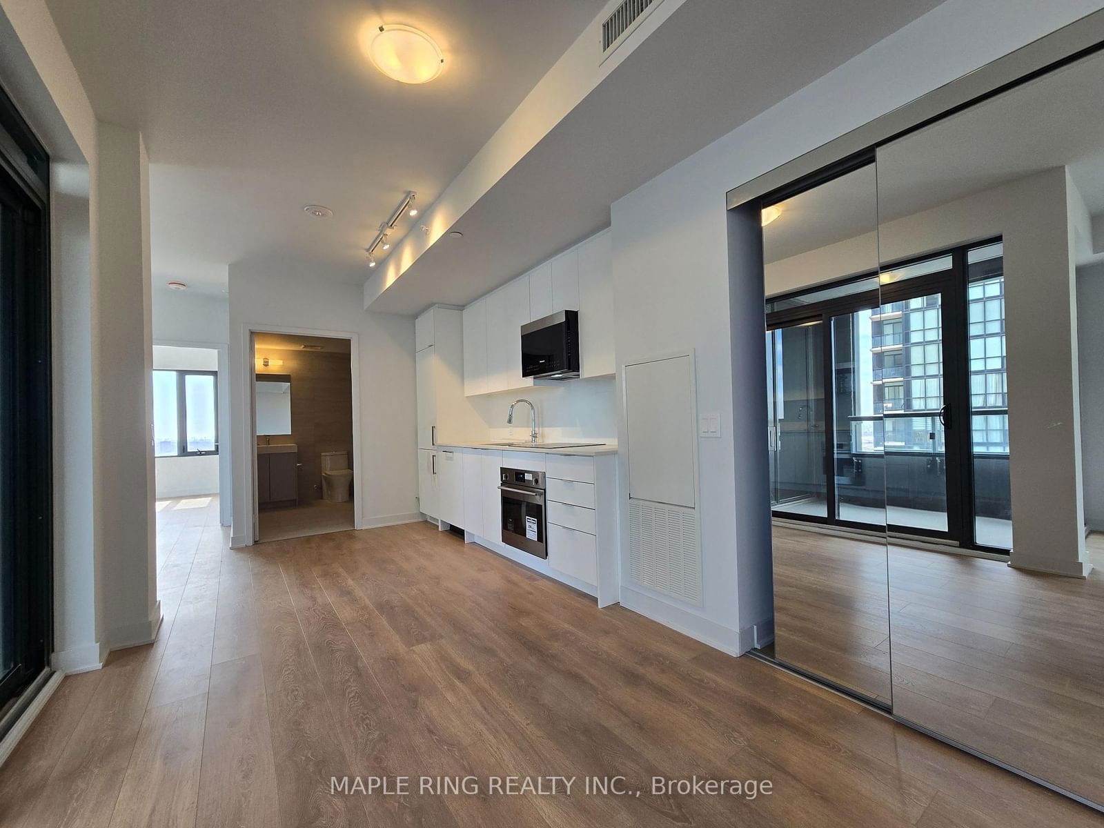 Condo leased at 2906-2920 Highway 7 Road, Vaughan, Concord, L4K 0H8 - MLS: N12049517