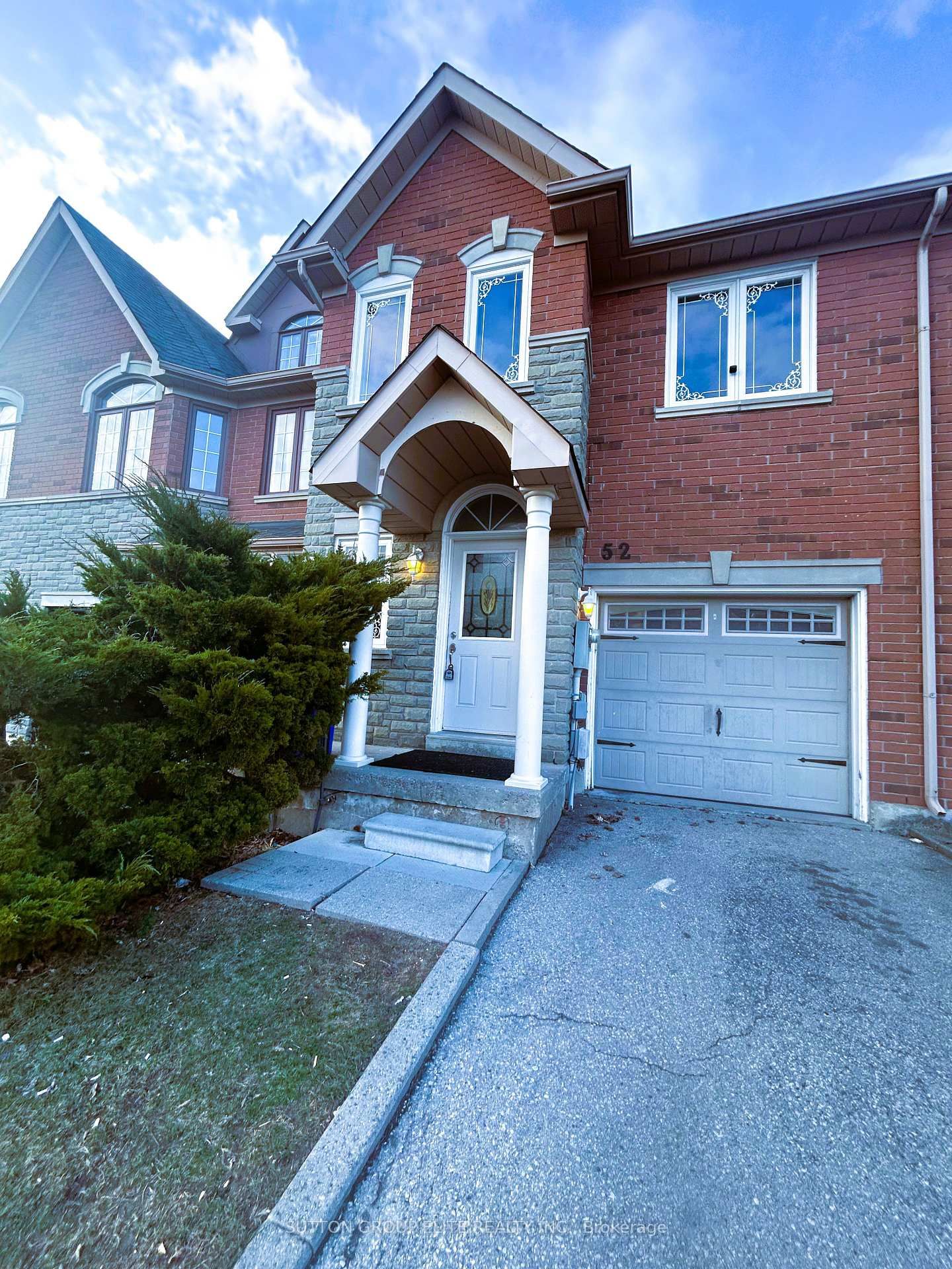 Building at 52 Foxchase Avenue, Vaughan, East Woodbridge