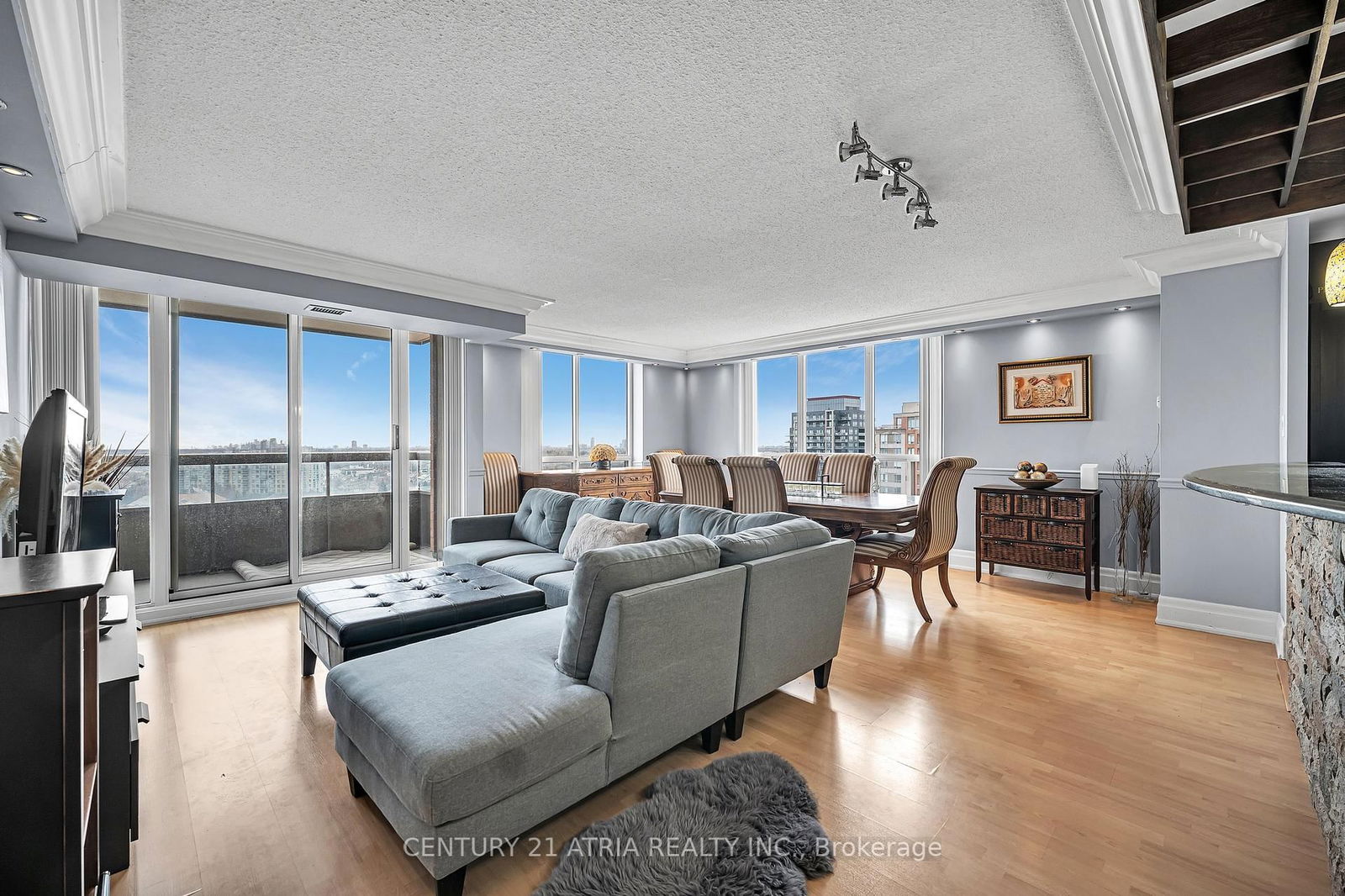 Condo sold at Lph10-29 Northern Heights Drive, Richmond Hill, Langstaff, L4B 4L8 - MLS: N12050628