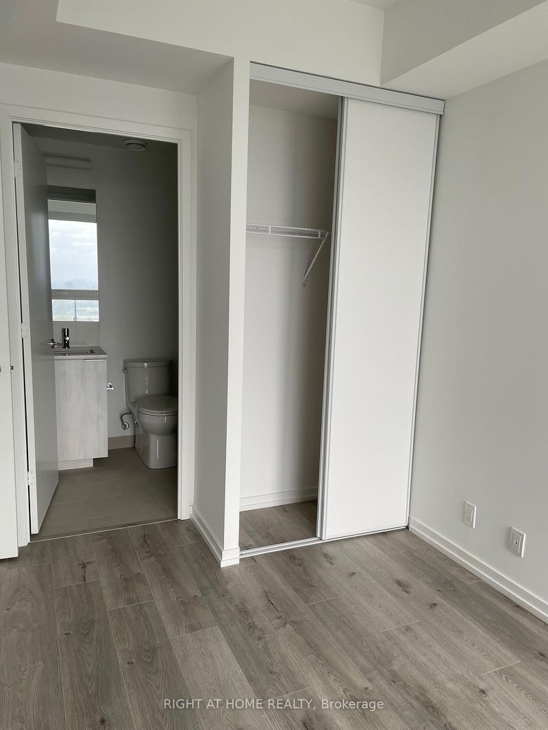 Room2
