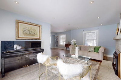 6 Lady Diana Crt, Whitchurch-Stouffville - Rural Whitchurch-Stouffville image-0-2