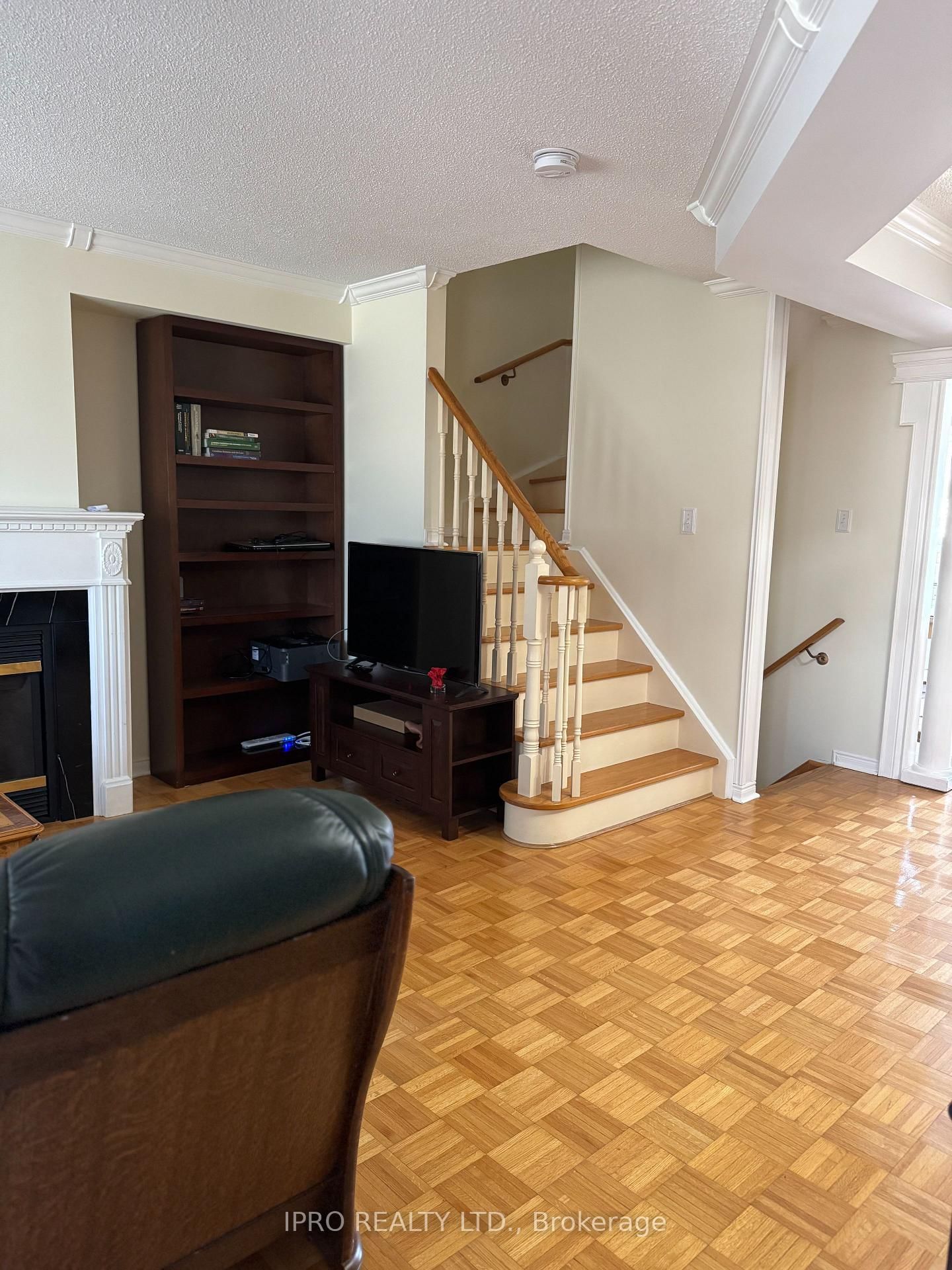 Townhouse leased at 49 Forest Run Boulevard, Vaughan, Concord, L4K 5J7 - MLS: N12054007