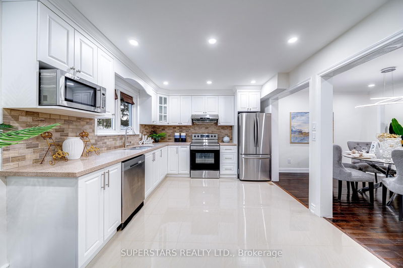 home for sale on 42 Kitsilano Crescent