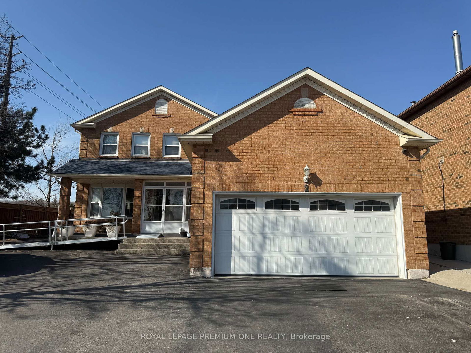 Detached House leased at BSMT-2 Dina Road, Vaughan, Maple, L6A 1L9 - MLS: N12054681