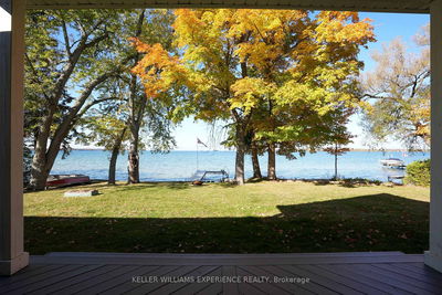 22 Blue Heron Dr, Georgina - Pefferlaw image-0-3
