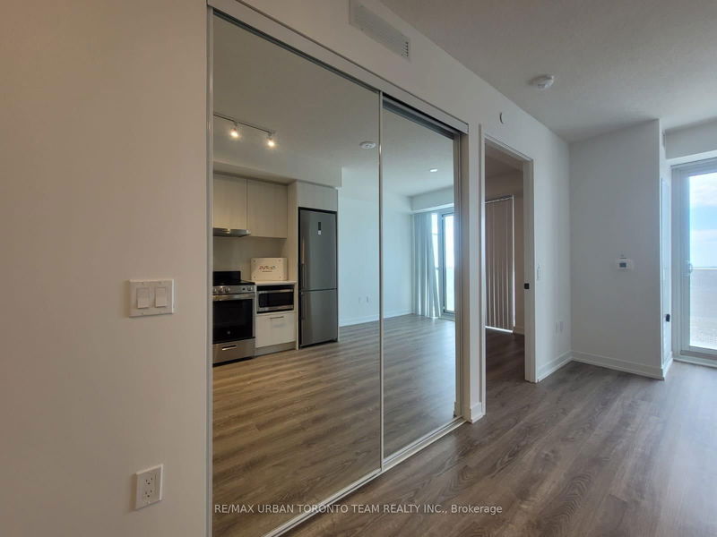 Room2