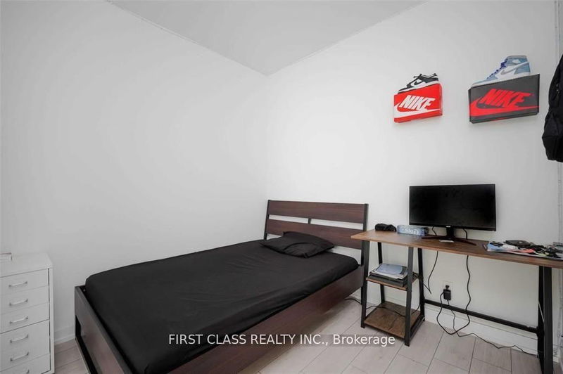 Room2