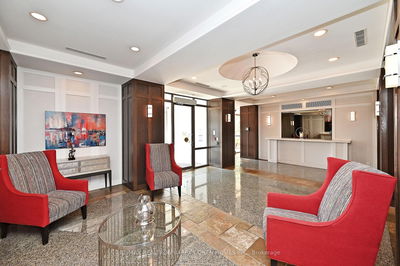 Unit 207 — 29 Northern Heights Dr, Richmond Hill - Langstaff image-0-2