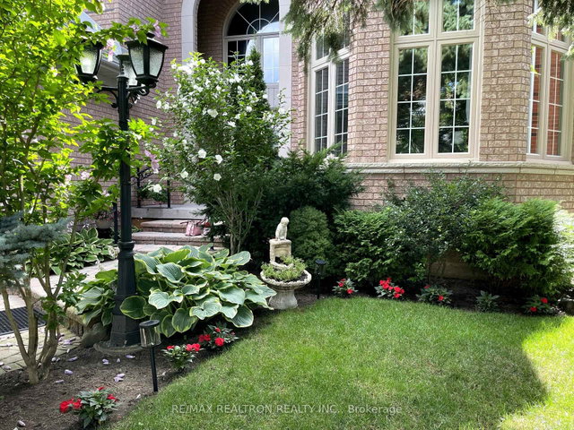 783 Highland Blade Road