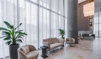 Unit 3305 — 950 Portage Pkwy, Vaughan - Vaughan Corporate Centre image-0-1