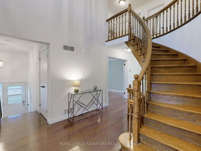 81 Garden Ave, Richmond Hill - South Richvale image-0-2