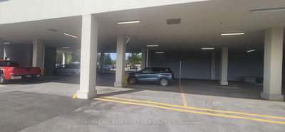 Unit PH01 — 13042 Yonge St, Richmond Hill - Oak Ridges image-0-2