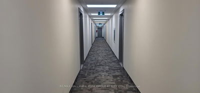 Unit PH01 — 13042 Yonge St, Richmond Hill - Oak Ridges image-0-4