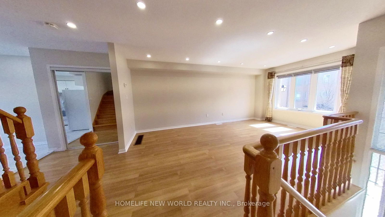 Townhouse leased at 12 Azalea Gateway N/A, Markham, Commerce Valley, L3T 7T8 - MLS: N12058438