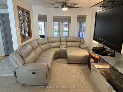 40 Silverstone Cres, Georgina - Keswick South image-0-3