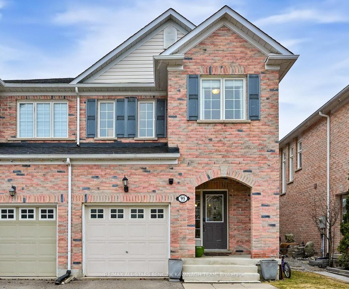 95 Madison Avenue, Richmond Hill