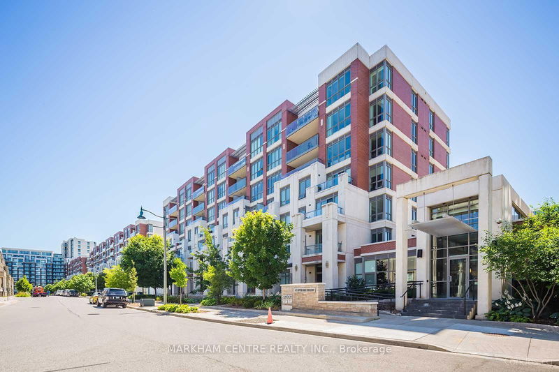 home for lease on 403-1 Upper Duke Crescent