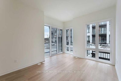 Unit 1001 — 14 David Eyer Road — photo 3