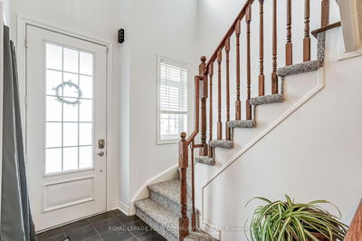 29 Blanchard Cres, Essa - Angus image-0-4