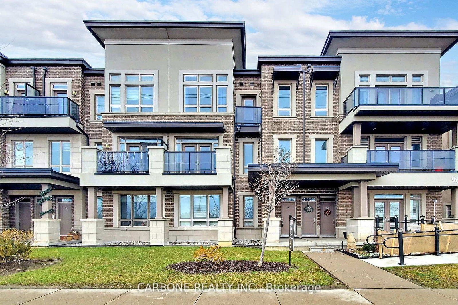Townhouse for sale at 10-9621 Jane Street, Vaughan, Maple, L6A 5G5 - MLS: N12063489