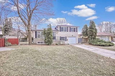 Detached House leased at 162 Kenvale Court, Richmond Hill, Ontario, L4C 4S9 - Mill Pond - MLS: N12064099