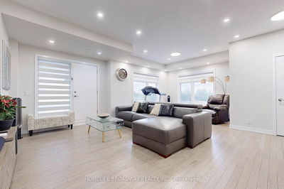 109 Yorkton Blvd, Markham - Angus Glen image-0-2