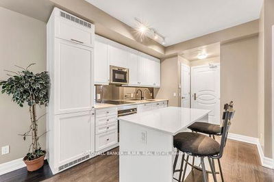 Condo for lease at 404-9085 Jane Street, Vaughan, Concord, L4K 0L8 - MLS: N12065748