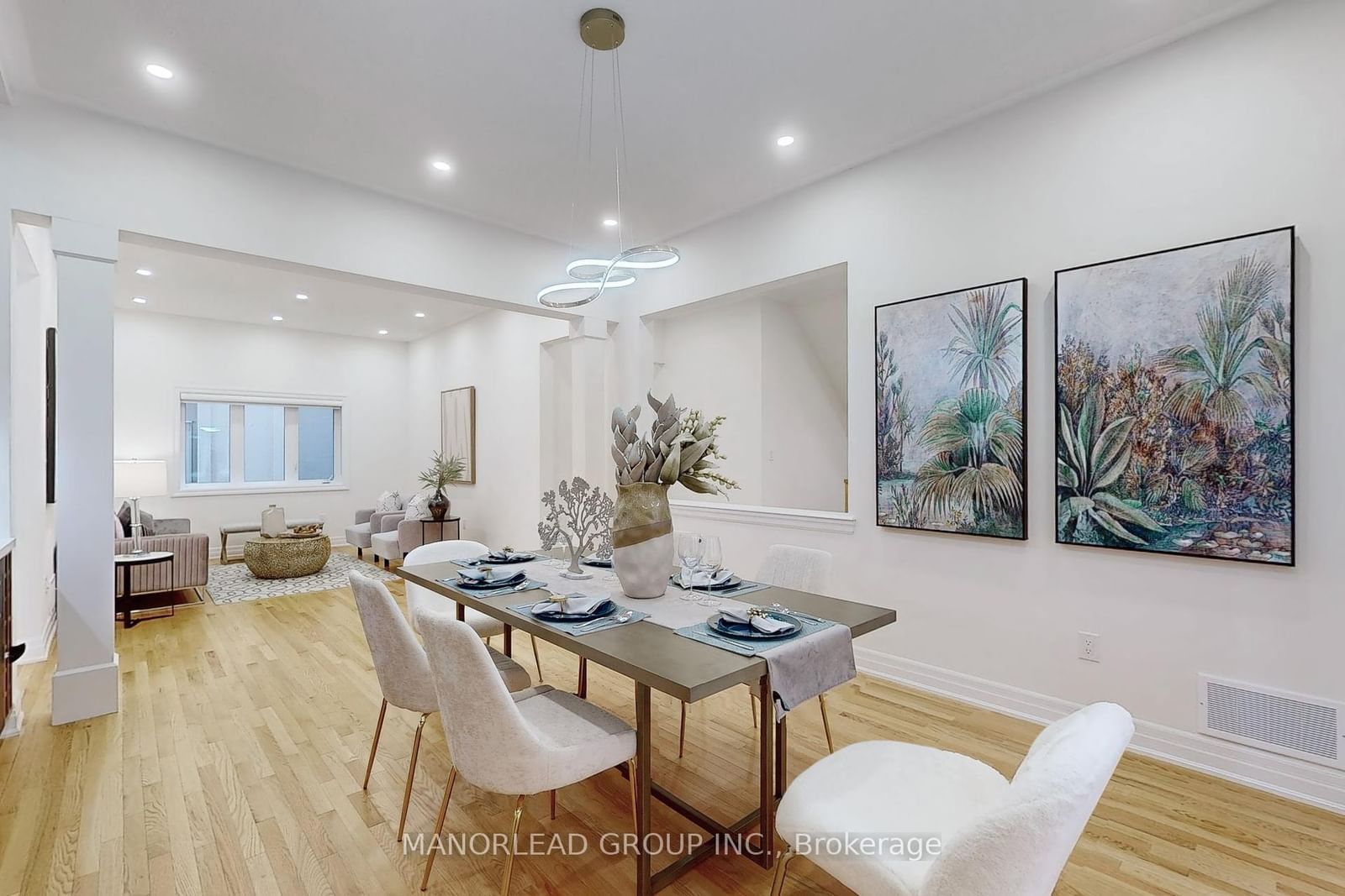 Listing Image 5