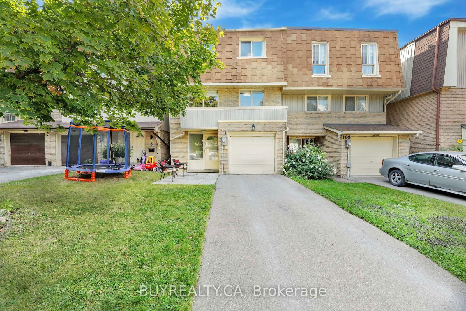 Semi-Detached House leased at 104 Poplar Crescent, Aurora, Aurora Highlands, L4G 3L3 - MLS: N12067792