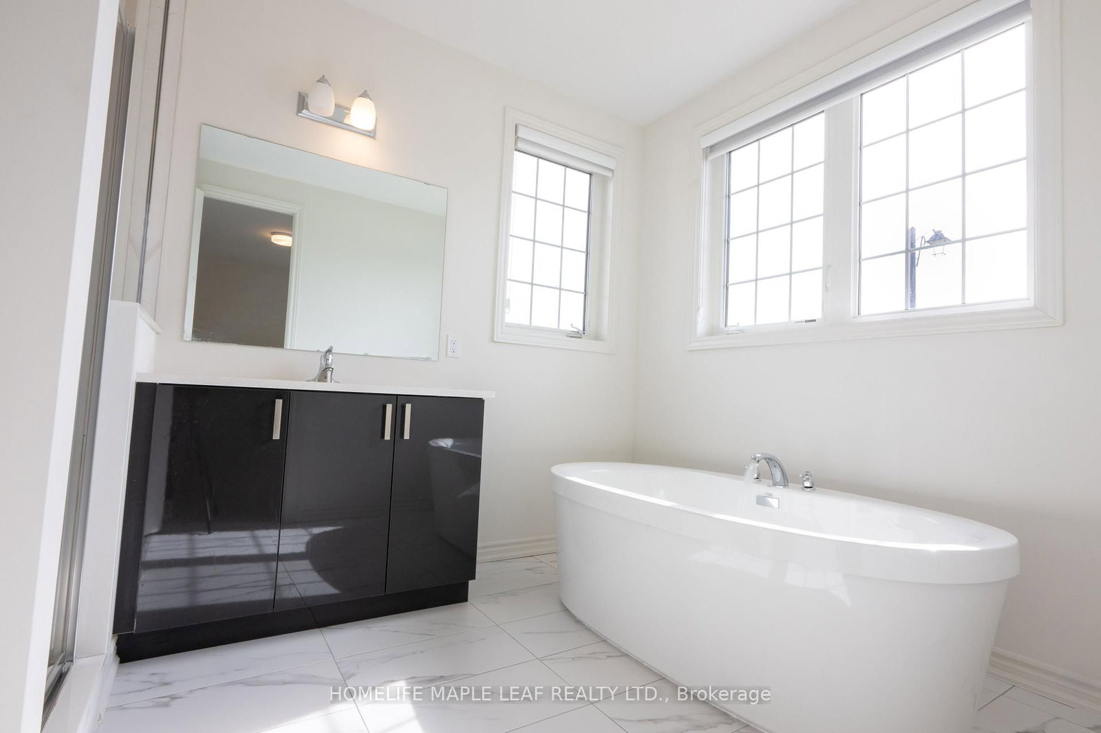 14 Bayberry Drive - Photo 32