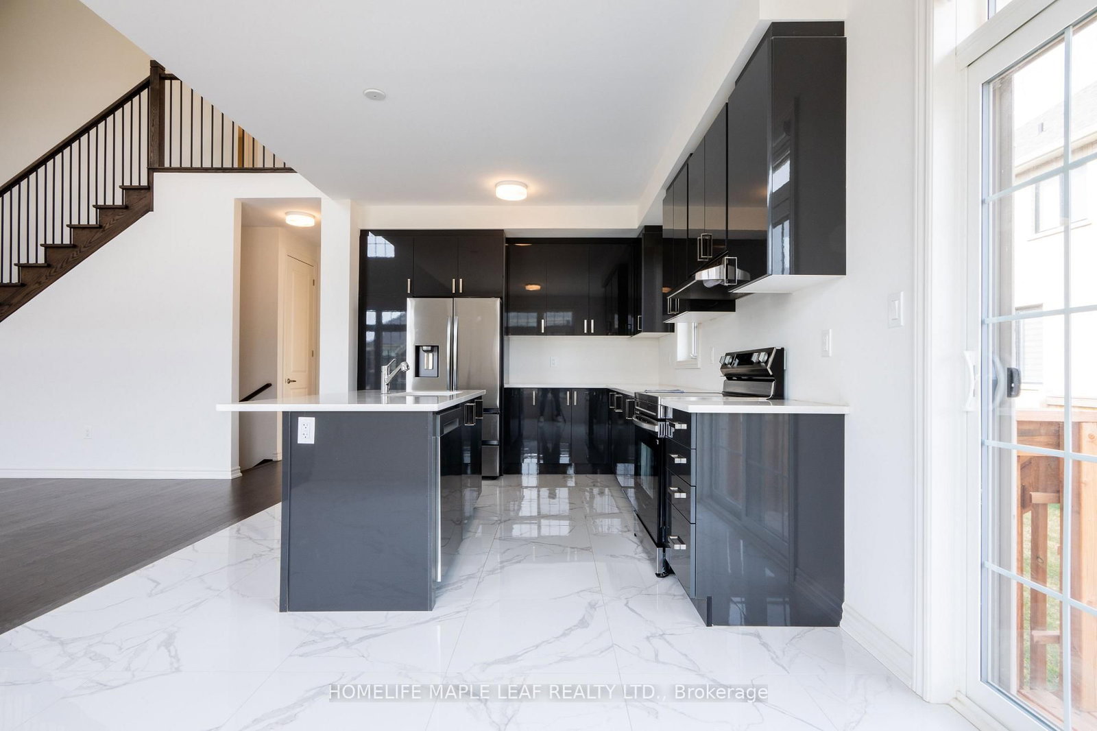 14 Bayberry Drive - Photo 8