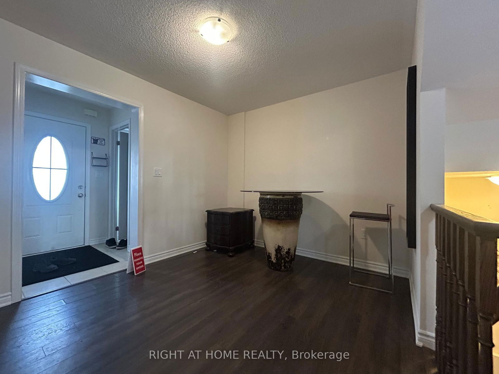 Townhouse leased at 50 Payne Crescent, Aurora, Rural Aurora, L4G 0X8 - MLS: N12068285