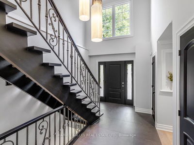 14 Almond Ave, Markham - Grandview image-0-2