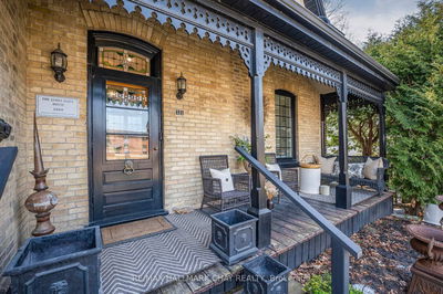 11 Catherine Ave, Aurora - Aurora Village image-0-2