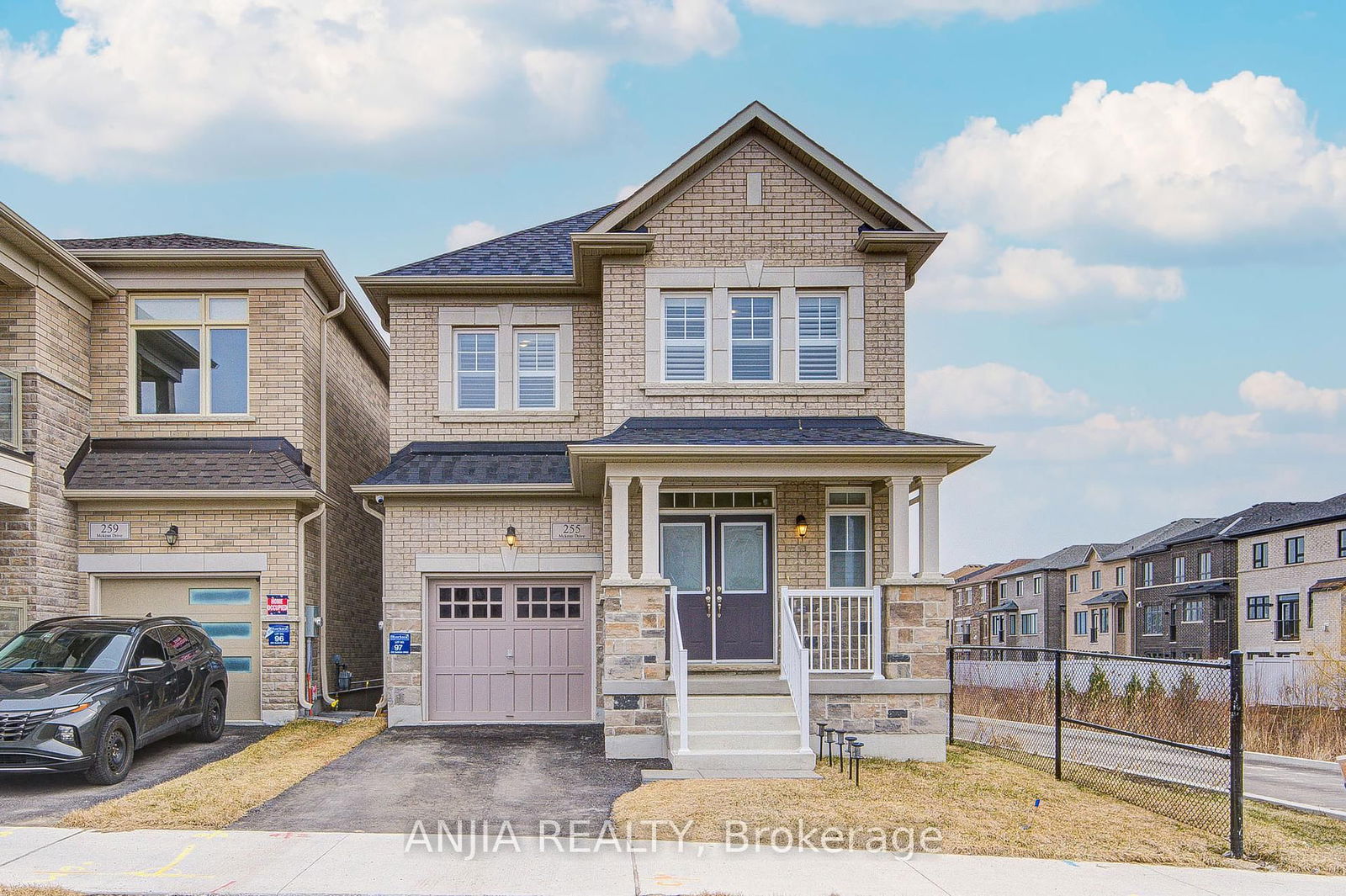 Detached House for sale at 255 McKean Drive, Whitchurch-Stouffville, Rural Whitchurch-Stouffville, L4A 5C2 - MLS: N12069453