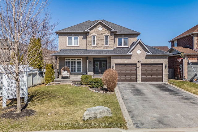 38 Brownscombe Crescent