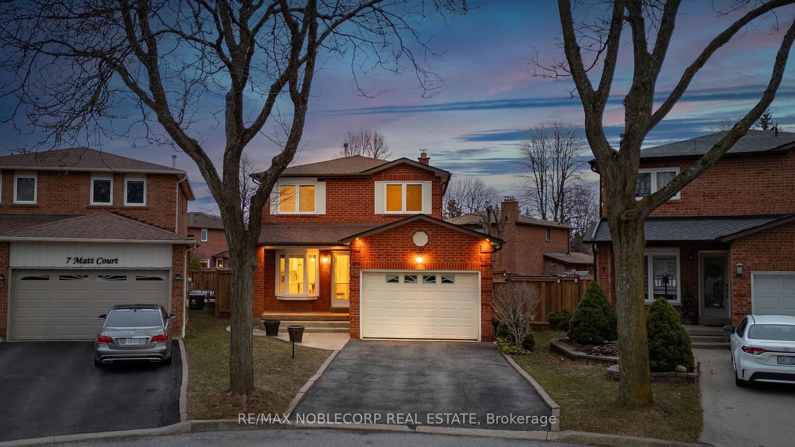 Detached House for sale at 5 Matt Court, Vaughan, Maple, L6A 1B9 - MLS: N12072405