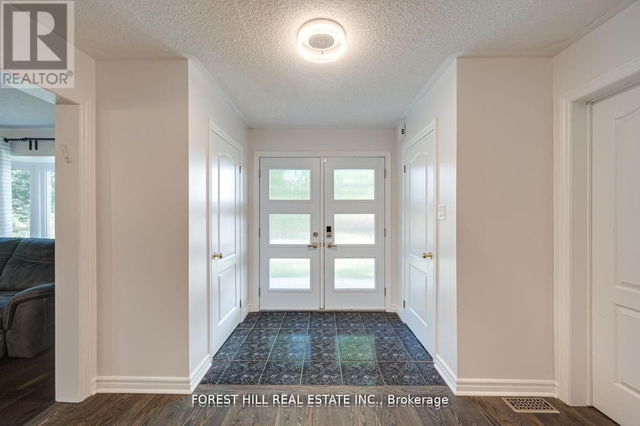 32 Grandview Crescent