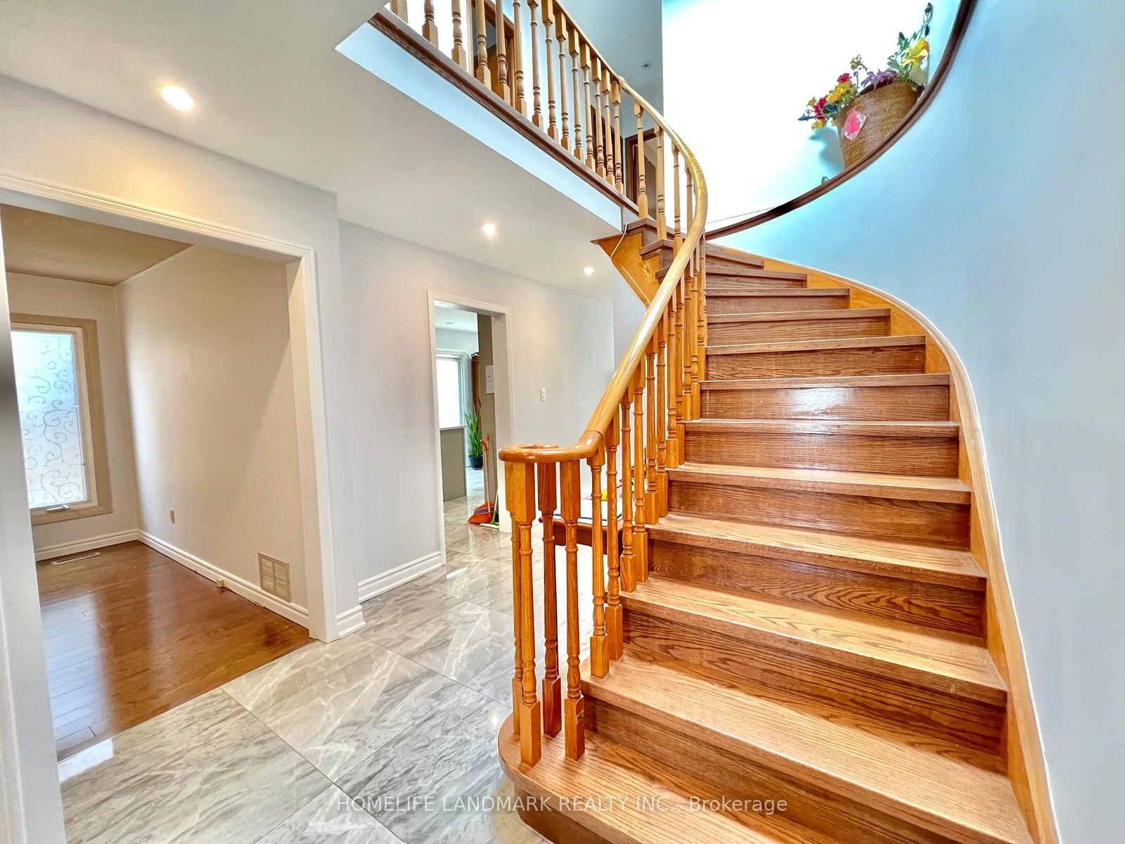 Detached House sold at 37 Stargell Crescent, Markham, Raymerville, L3P 4J7 - MLS: N12073008