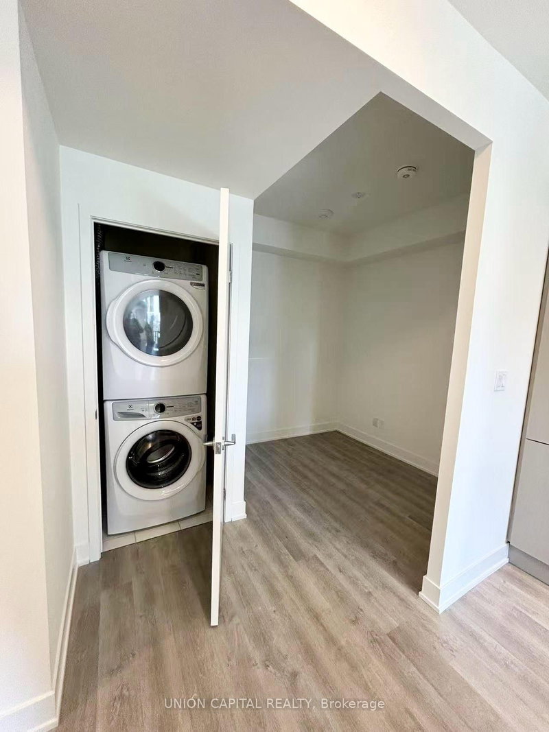 Room1
