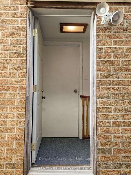 Semi-Detached House leased at 145 Risebrough Crct, Markham, Milliken Mills West, L3R 3E2 - MLS: N12073733