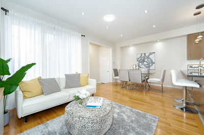10255 Woodbine Ave, Markham - Cathedraltown image-0-4