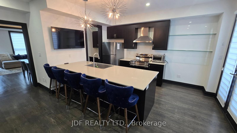 49 Gridiron Gate, Vaughan, L4H 4W8 | Image 3