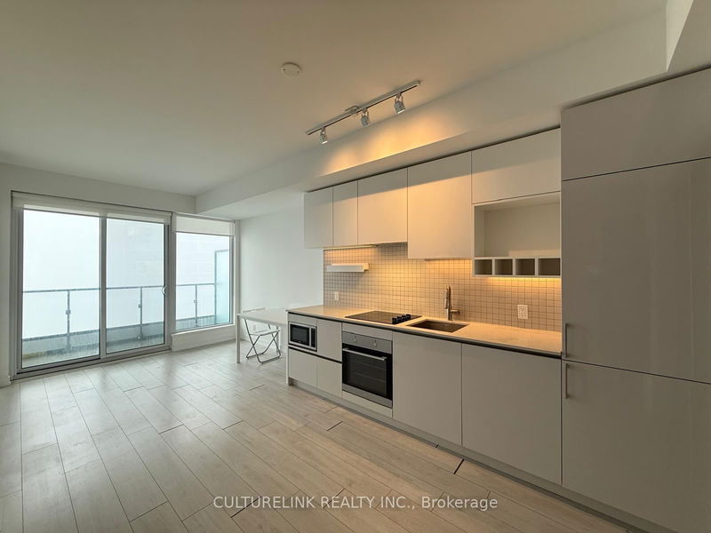 home for lease on 3805-898 Portage Pkwy