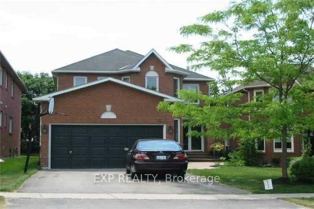 Detached House for lease at 752 College Manor Drive, Newmarket, Gorham-College Manor, L3Y 8G6 - MLS: N12077429