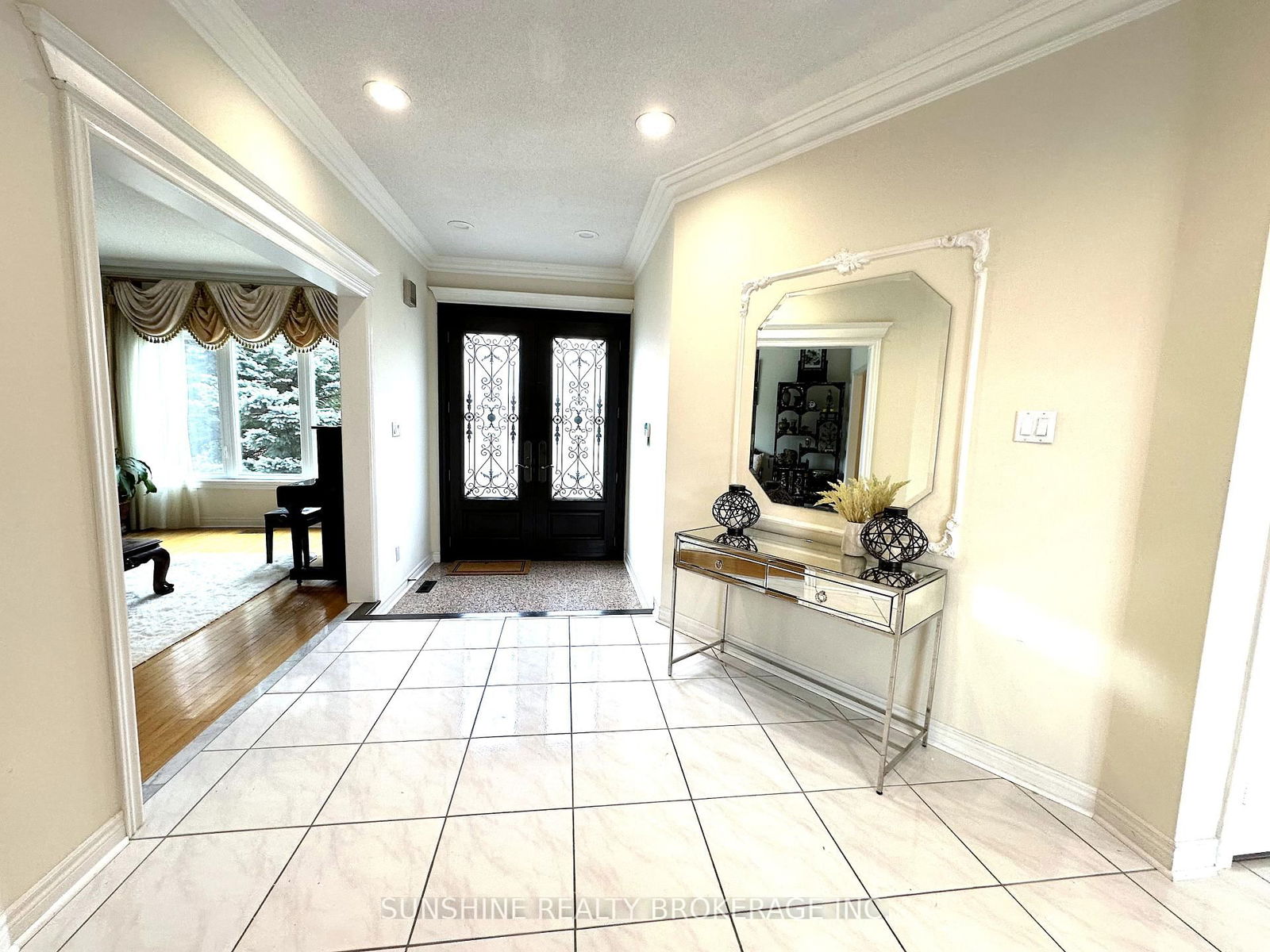 Detached House for sale at 61 Henricks Crescent, Richmond Hill, Bayview Hill, L4B 3W3 - MLS: N12077499